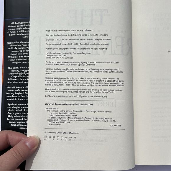 Left Behind Series Hardcover Book 10 The Remnant Tim LaHaye and Jerry B Jenkins - Picture 4 of 7